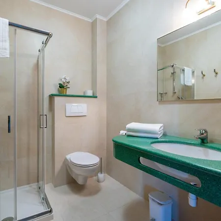 Krolewiec - 1,5km Od Energylandii 3* Zator